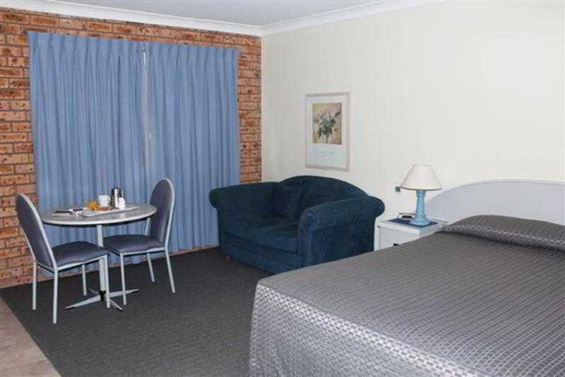 Blue Diamond Motor Inn Dubbo Room photo