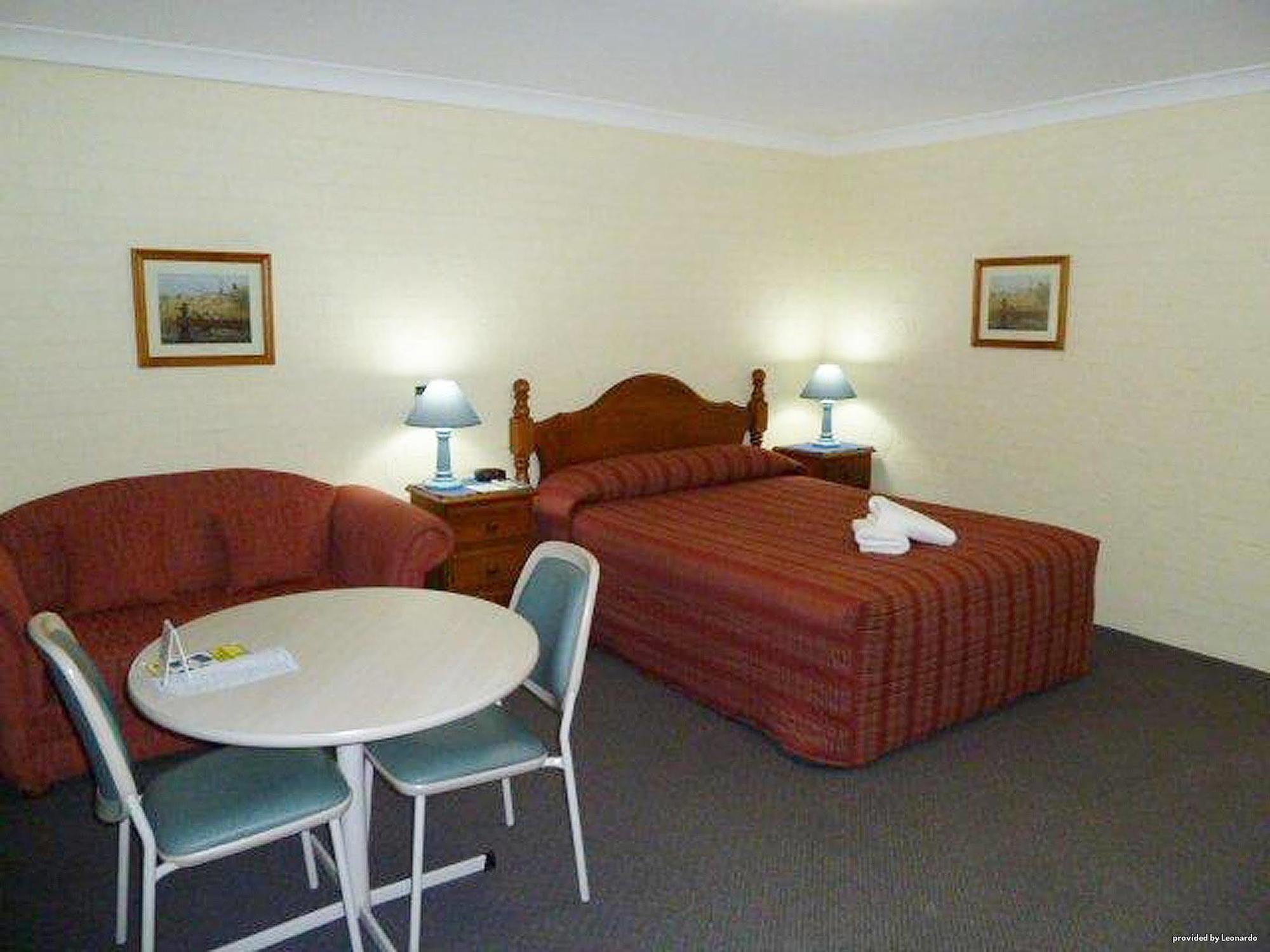Blue Diamond Motor Inn Dubbo Room photo